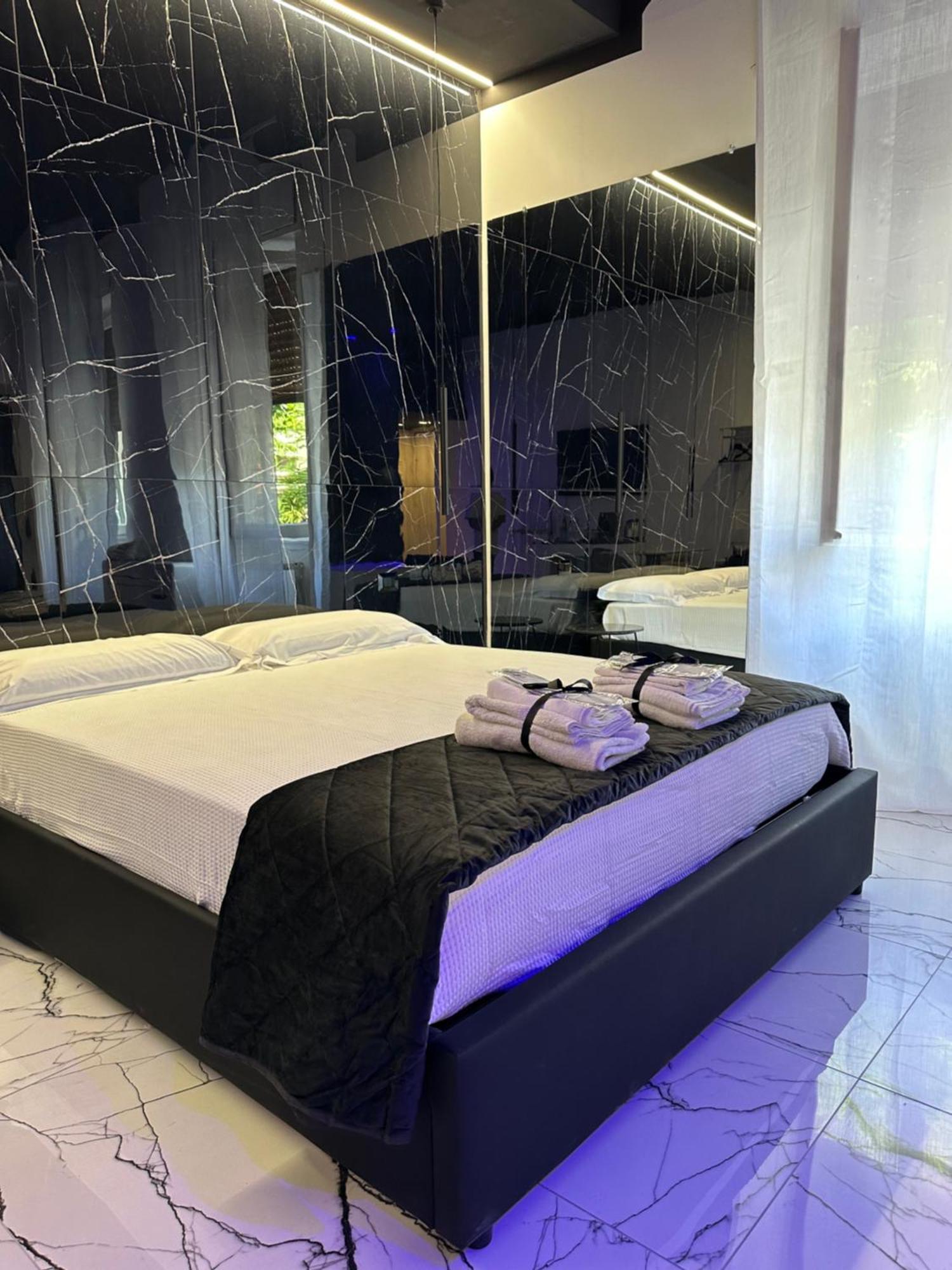 Milan Hub Private Spa Zewnętrze zdjęcie